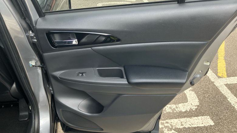 Mitsubishi Eclipse Cross 1.5 Exceed 5dr CVT 4WD Petrol Hatchback